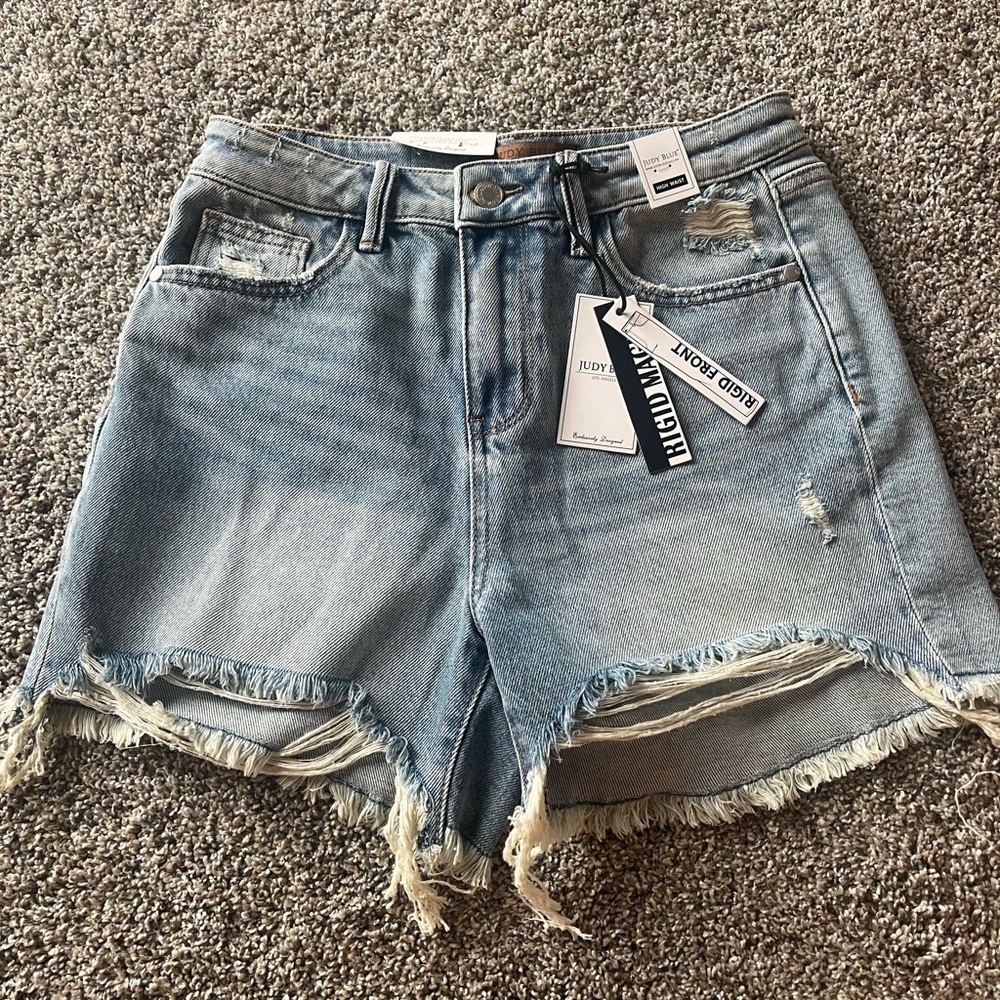 Judy Blue Women's Light Blue Frayed Jean Shorts